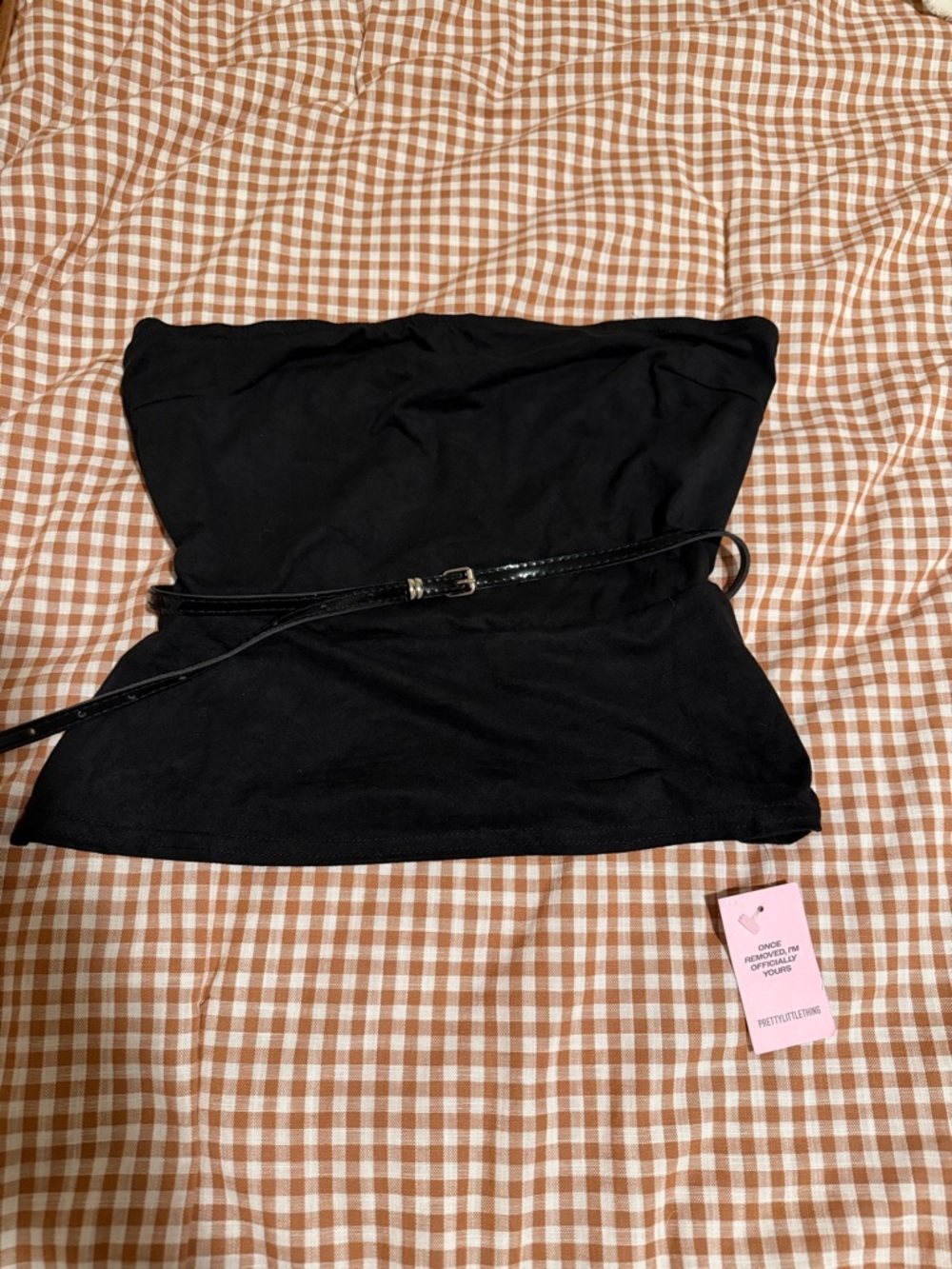 PrettyLittleThing Black Strapless Tube Top with Slim Patent Belt Detail